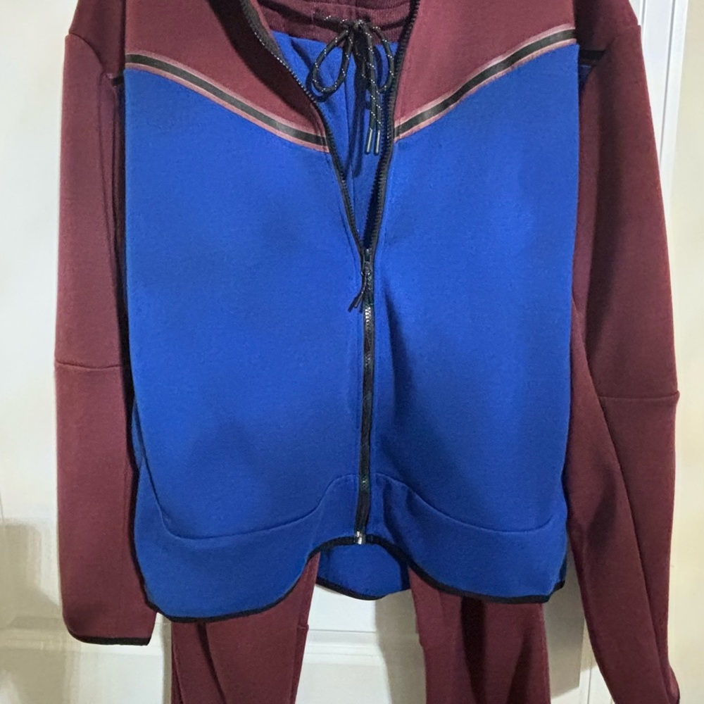 Men's Blue and Maroon Tracksuit Size XL